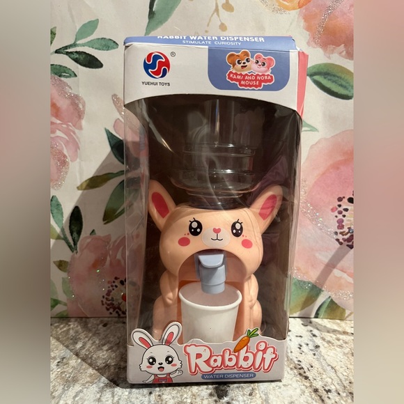 Small rabbit dispenser water 💝 - Picture 2 of 2